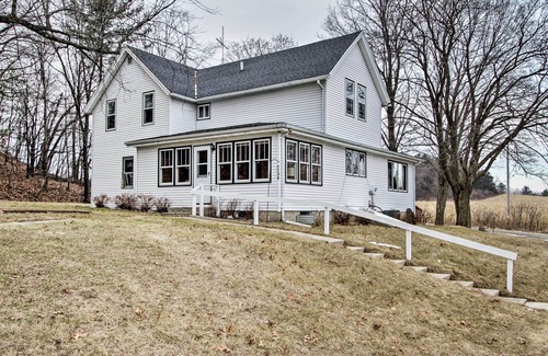 Merrimac Haus | NEU! Wisconsin River Valley Farmhouse w / Ansichten!