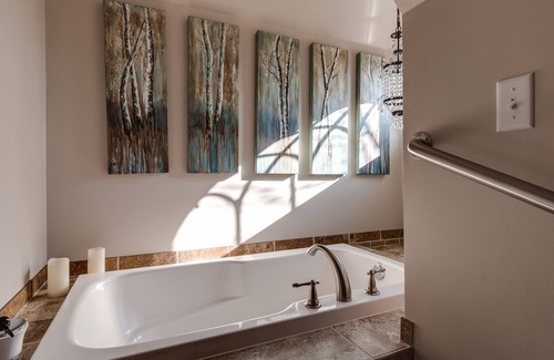 Bellville Bed & Breakfast | Wishmaker House B&B