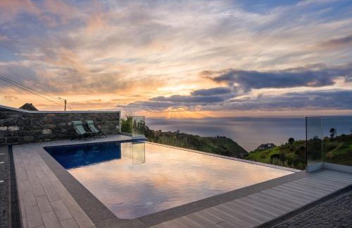 Ponta do Pargo Haus | With pool and sea view - Vila da Ribeira da Vaca