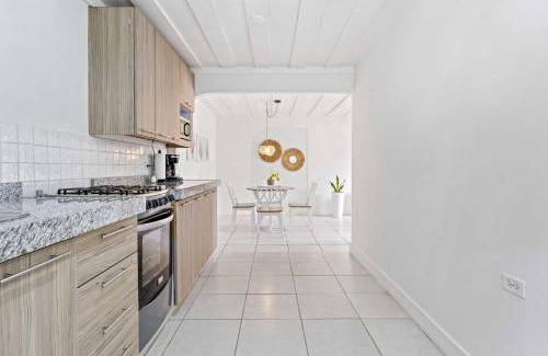 Koyari Wohnung | WLR2 - 1BR near Palm Beach - White Lotus Retreat