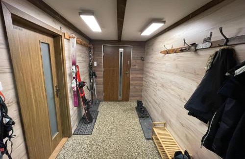 Loucna Pod Klinovcem Haus | WOLF HOUSE KLÍNOVEC
