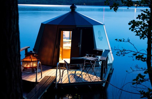 Varmland County Haus | Wunderbare Aurora-Hütte mit Komfortfeeling auf dem See