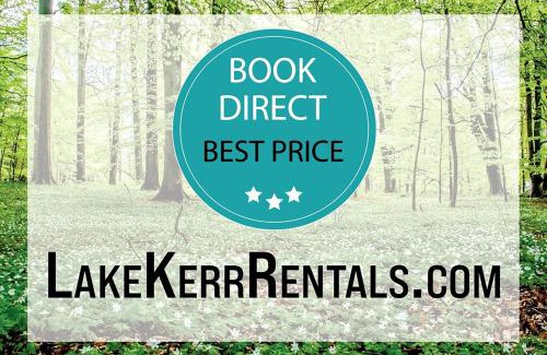 Salt Springs Haus | Wonderful Cottage Overlooking the Lake with Porch in Florida