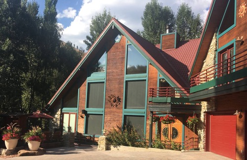 Warm Springs Kabine | Gehen Sie zum Skilift und Ski Home! Scorpion Lodge