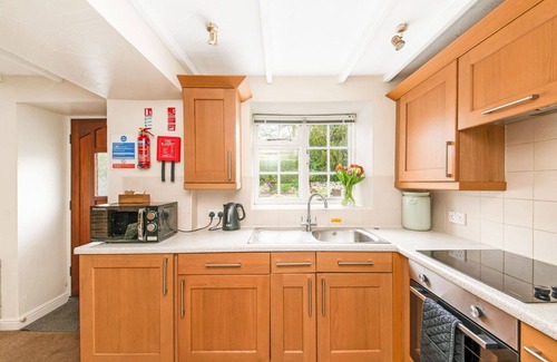 Thirsk Haus | Atemberaubendes Ferienhaus für 6 Personen mit Pool, Whirlpool, W-LAN, Terrasse und Parkplatz