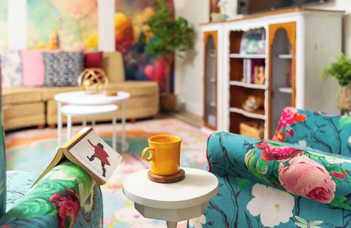 Albion Haus | Wonderland: Waterfront + Game Room + Dog Friendly