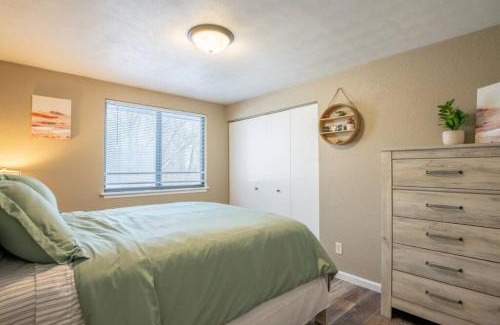 Sunnyland Wohnung | WOOD INN Cozy 2BD over the bridge