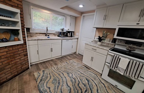 Oakwood Village Haus | Wooded Retreat with Game House