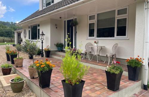 Horton Bed & Breakfast | Woodland House B & B