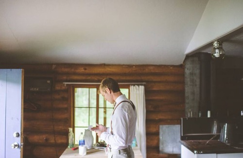 Finlayson Skihütte | Woodland Wonderland: 40 acres, a Home, a Cabin, & a Pond