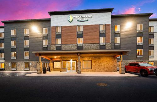 Wixom Hotel | WoodSpring Suites Wixom - Novi