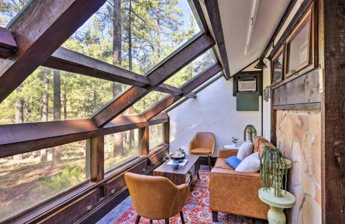 Kachina Village Haus | Woodsy Flagstaff Hideaway with Deck and Sunroom!