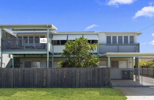 Woorim Haus | Woorim Beach House with Water Views