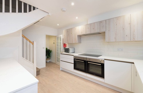 Petty France Haus | Wordsworth Spa - Birch Stays (New Home)