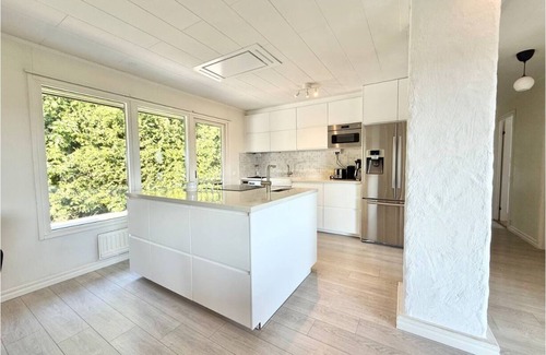 Partille Wohnung | Workers Villa 5BR - 10 Beds - 2 Bath - All inclusive
