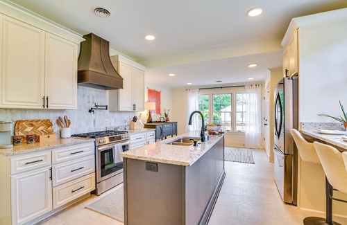 Starkville Haus | ‘Wremy House’ 5 Blocks to Main St in Starkville!