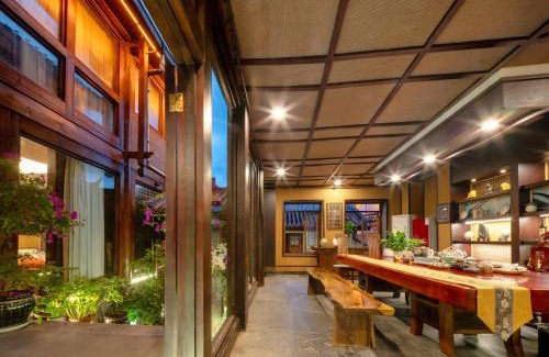 Dayan Old Town Haus | Wuyun Courtyard View Inn