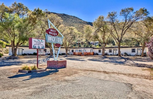 Walker Wohnung | WWM 9 · 9 Adventure Base explore The E Sierras WWM