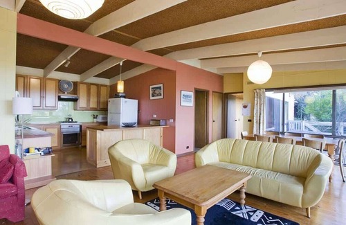 Fairhaven Haus | Wybellenna Haven I Ocean Views I Walk to beach