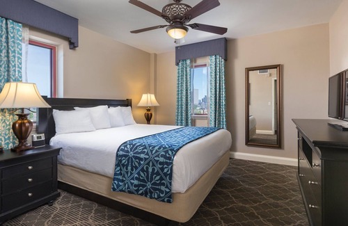 Faubourg Lafayette Resort | Wyndham Avenue Plaza1 bedroom Unit Sleeps 4