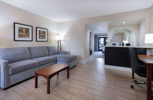 Boca Raton Hotel | Wyndham Boca Raton Hotel