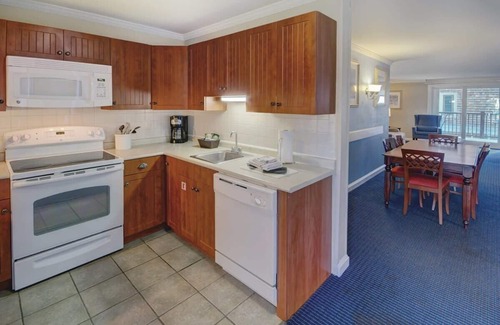Yachting Village Eigentumswohnung | Wyndham Newport Onshore|2BR/2BA Balcony King Suite