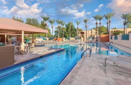 Paradise Valley Village Eigentumswohnung | Wyndham Orange Tree Resort |1BR/1BA King Bed Suite