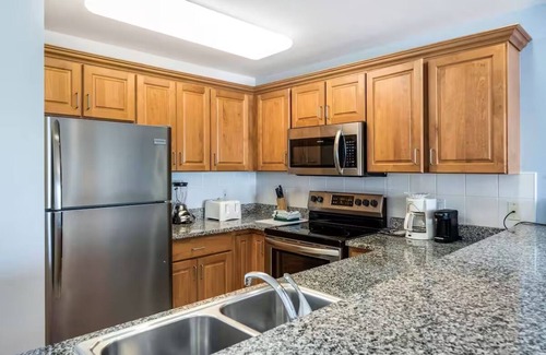Colliers Bay Eigentumswohnung | Wyndham Reef Resort Beachfront 2B/2B Villa with 2 Twin Murphy Beds