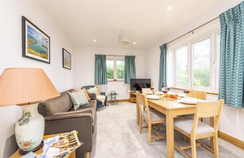 Milton Abbas Haus | Wyndthorpe Cottage