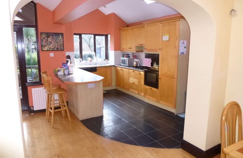 Clontarf Haus | Xclsve Hstric Sburb Clontarf, Clse 5k Dtwn N Bch Bay Erste Bar