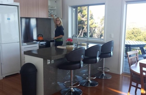 Great Barrier Island Wohnung | XSPOT Klippe Öko-Ferienwohnung für zwei 4WD