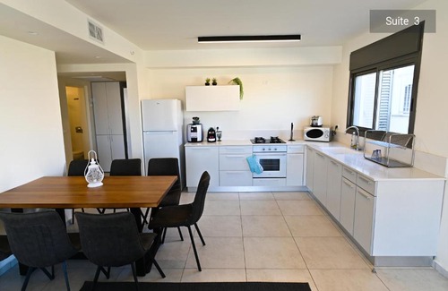 Migdal Wohnung | YalaRent Magdala Resort- Luxury Suites with Pool or Jacuzzi with Sea View