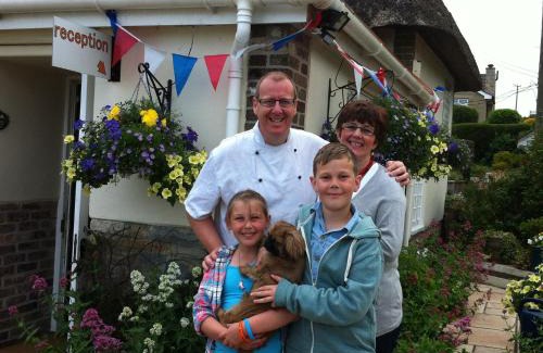 Dorchester Haus | Yalbury Cottage