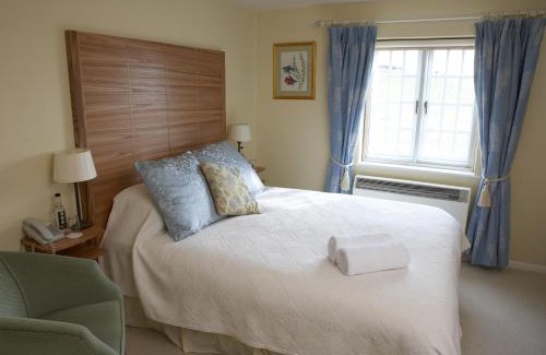 Dorchester Haus | Yalbury Cottage