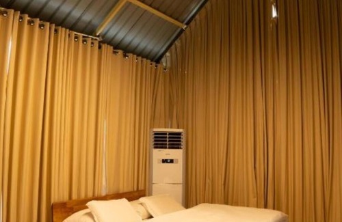 Mannarkkad Haus | Yanai at Anai - Private Pool & Private Cook