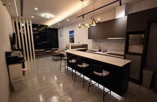 Budai Haus | Yanwu Cifang B&B