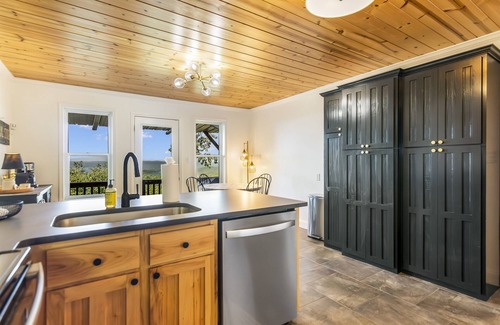 Ranger Kabine | Year Round Mtn View| EV Charger| Hot Tub| Firepit