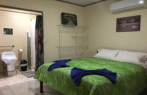 Puerto Jimenez Haus | YEJOS Jungle Lodge