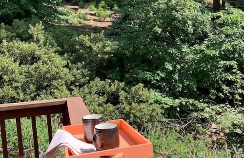 Yosemite West Wohnung | YoBee! Heart of Yosemite. Cozy View Studio. Park Entrance + Free Breakfast ~L8