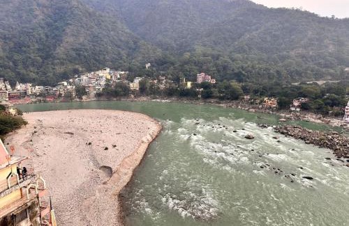 Rishikesh Haus | Yoga Retreat at The Ganges in Rishikesh
