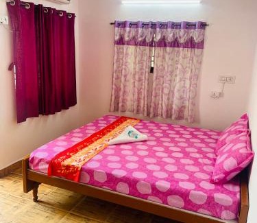 Mahabalipuram Beach Haus | Yogi home stay