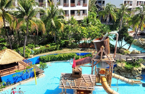 Wanlitong Resort | YoHo Beach Resort