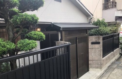 Higashi Ward Haus | Familie oder Gruppe 4-9 Personen, U-Bahn 2 Minuten, Innenstadt 10 Minuten, neueste Geräte, 2 Toiletten