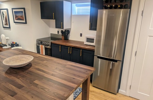 Waveland Wohnung | You can't get closer to the beach! Garden-level apt. 30 seconds from the beach!