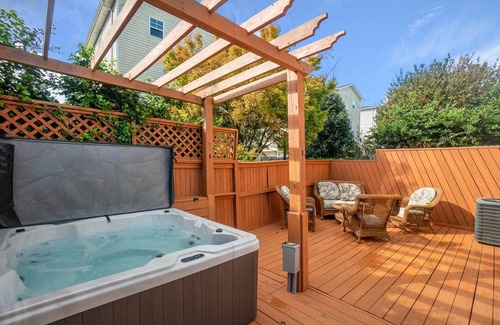 Chic's Beach Haus | Your Beach Vacation Getaway