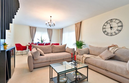 Ludbreg Haus | 4 Zimmer Unterkunft in Vinogradi Ludbreski