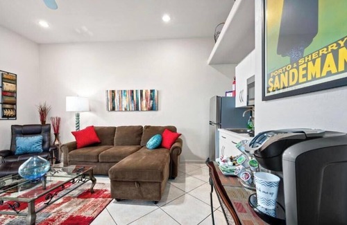 Paradise Valley Village Hütte | Your Cozy Place, Pool Work & Play, Scottsdale, Near Mayo Clinic