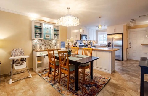 Nassau Haus | Your home away from home