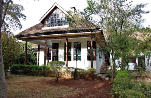 Kiserian Villa | Your out of town chill spot.