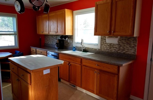 St Ignace Haus | Ihr Urlaub beginnt hier! Fabelhaftes Haus mit 3 Schlafzimmern! In der Nähe von Ferry's!